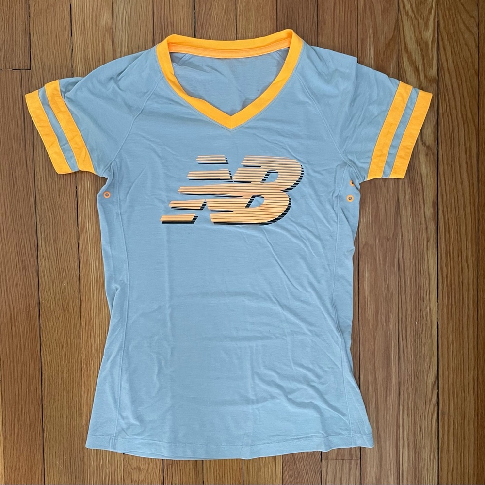 Graphic T / New Balance Running Shirt